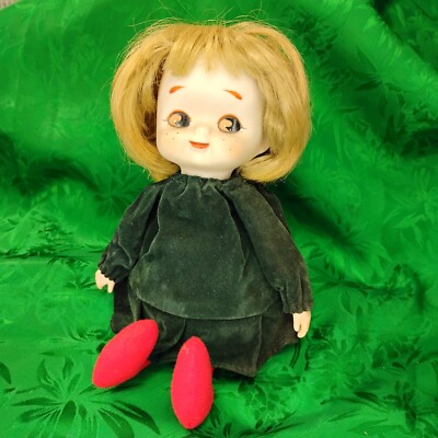 Musical Moving Doll Wind Up Toy - Everybody Loves Somebody Sometime -Dean Martin