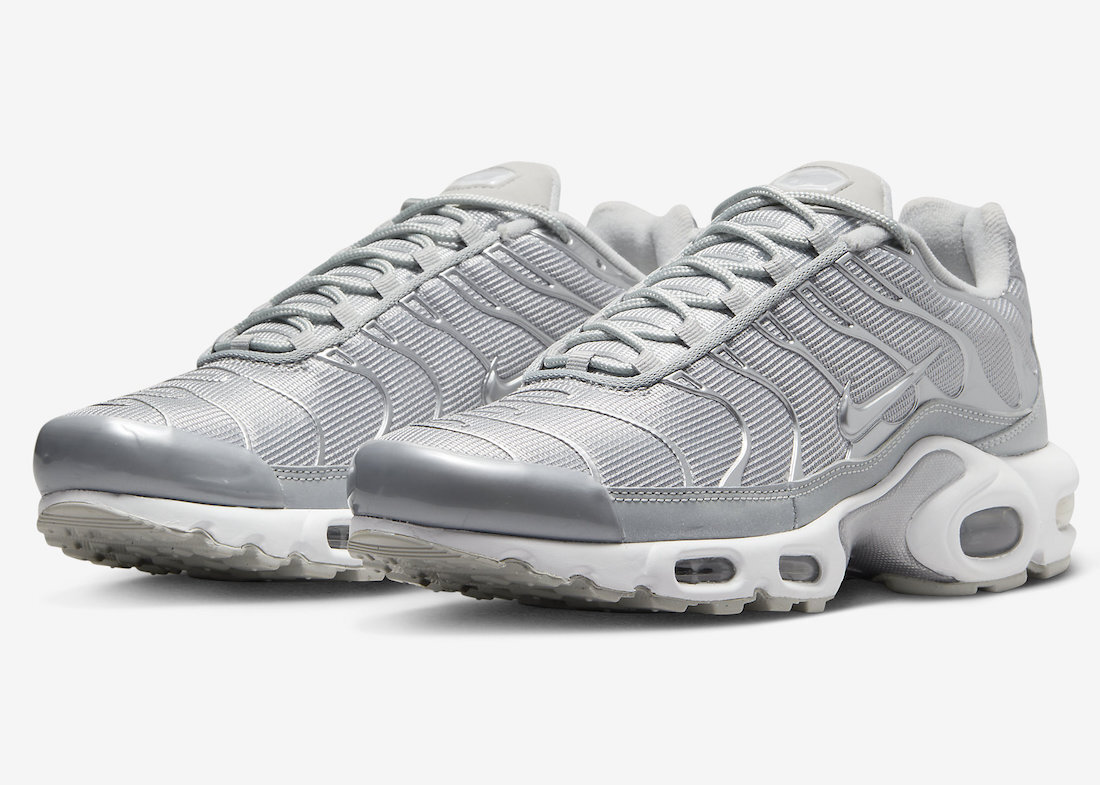 Nike Air Max Plus CUPD TN Metallic Silver FJ1012-095 | eBay Nike Air Max Plus CUPD TN Metallic Silver FJ1012-095 | eBay