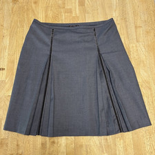 J.McLaughlin Women  s Gray Solid Pleated Knee Length Skirt, Size 6 Regular