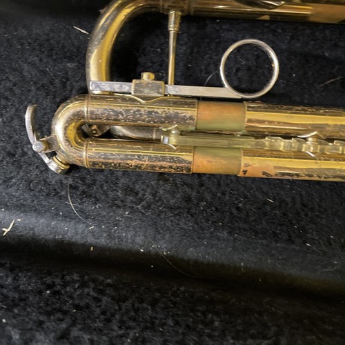 Bach TR300 Trumpet With Hard Case - Picture 9 of 24