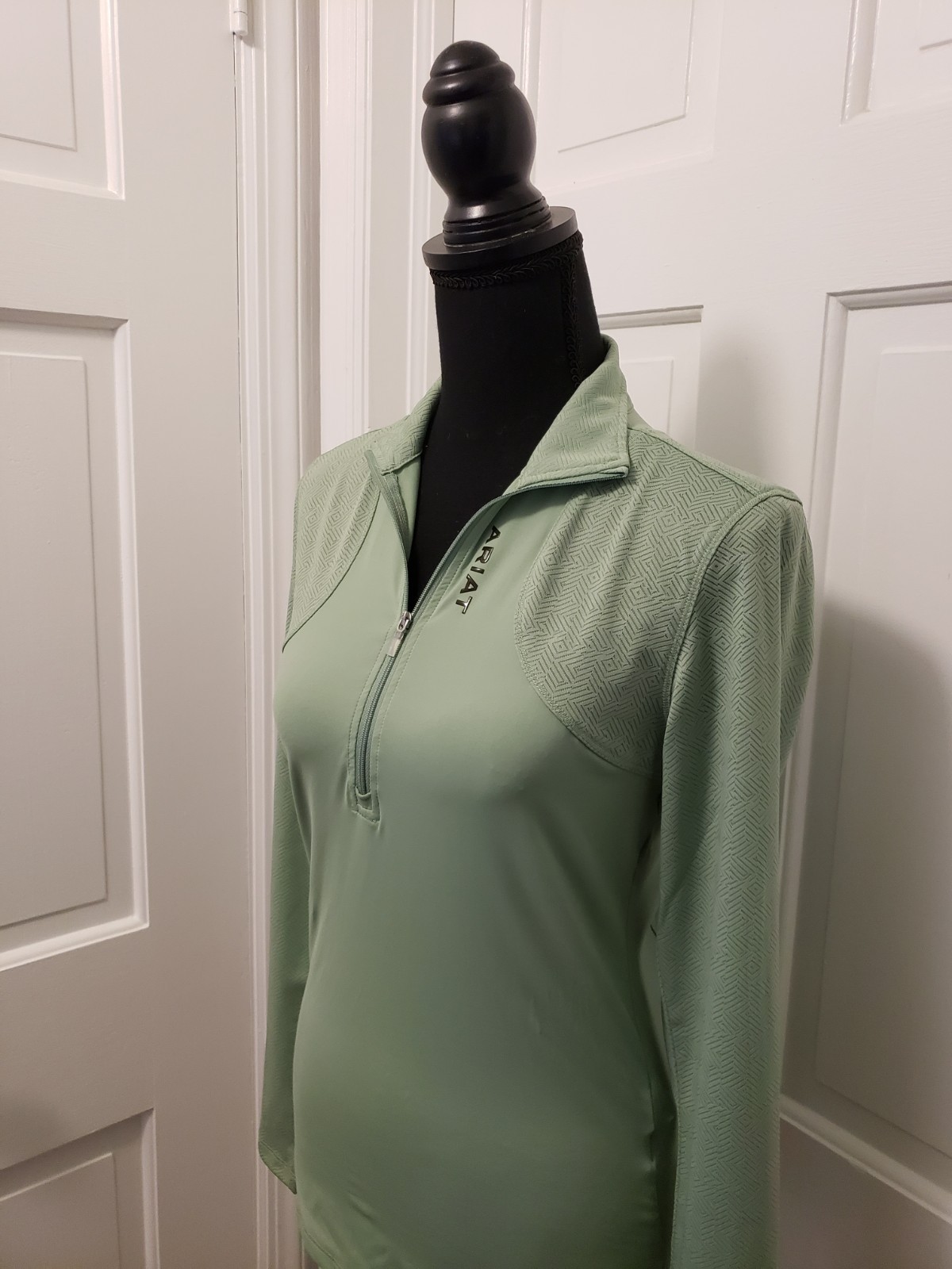 AriatTEK Base Layer Pullover Size XS, Athletic We… - image 10