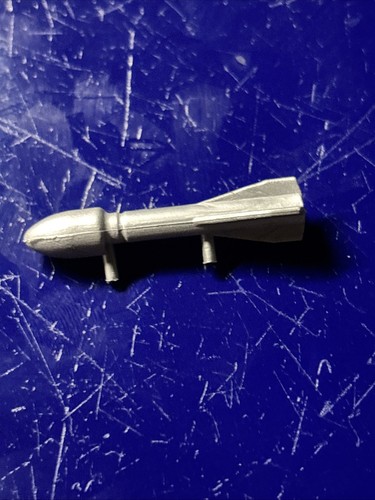 Majorette Sonic Flashers Missile Launcher Silver Missile Bomb Accessory - Picture 2 of 4