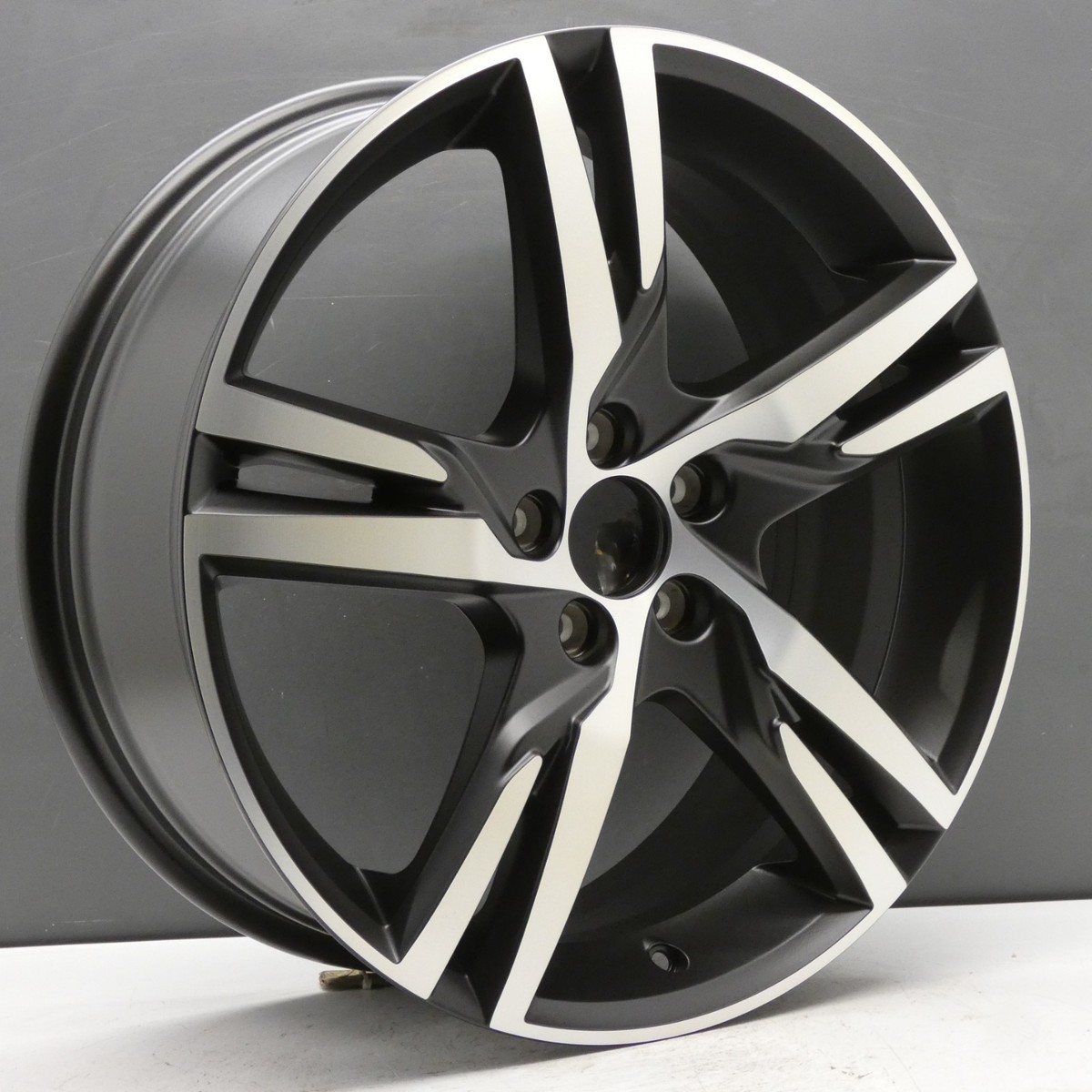 1x Genuine Volvo XC40 XC 40 R-Design 19