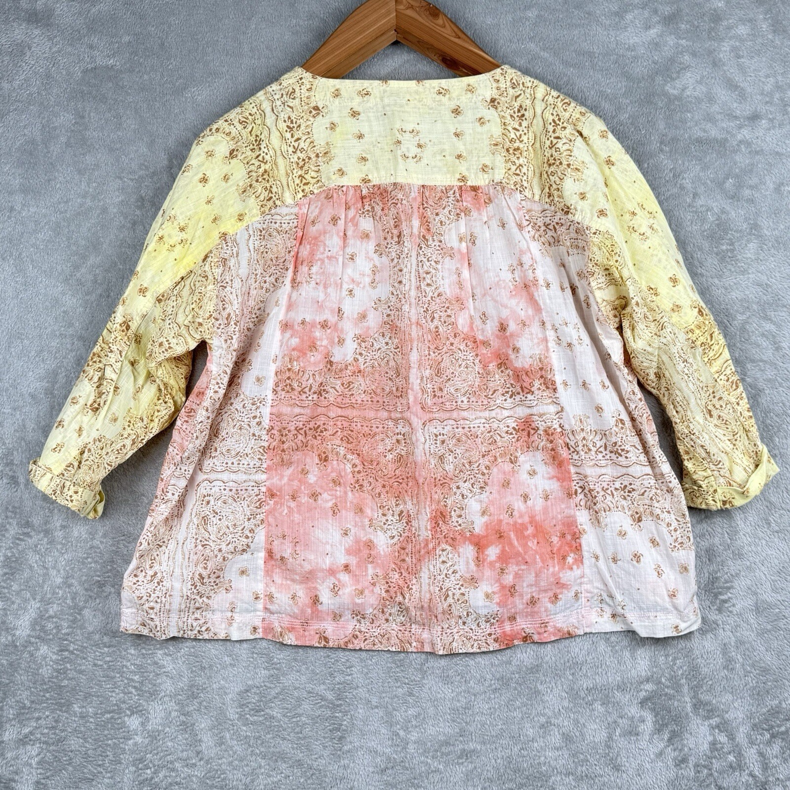 Anthropologie Pilcro The Tavi Batik Print Blouse Womens X-Small Shirt Top Boho