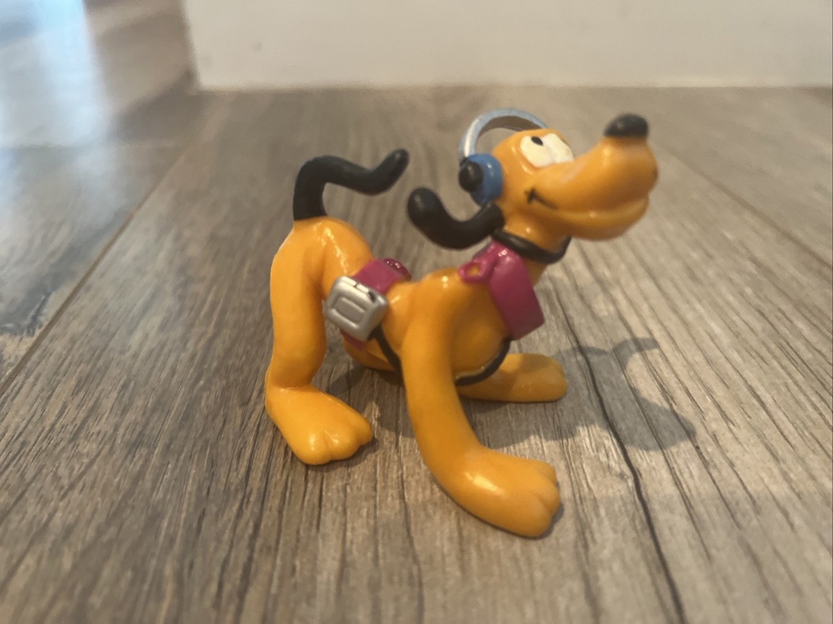 Walt Disney Bullyland Pluto W/ Walkman/ Headphones PVC Vintage