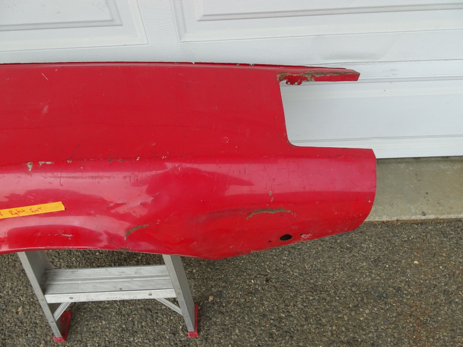 FERRARI 308 GT B 4 FRONT RIGHT  FENDER 