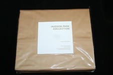 Hudson Park 600TC Cotton Solid Queen Flat Sheet 150 Bronze