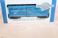 HO Scale Bachmann, 40' Stock Car, Great Northern, Blue, #582033