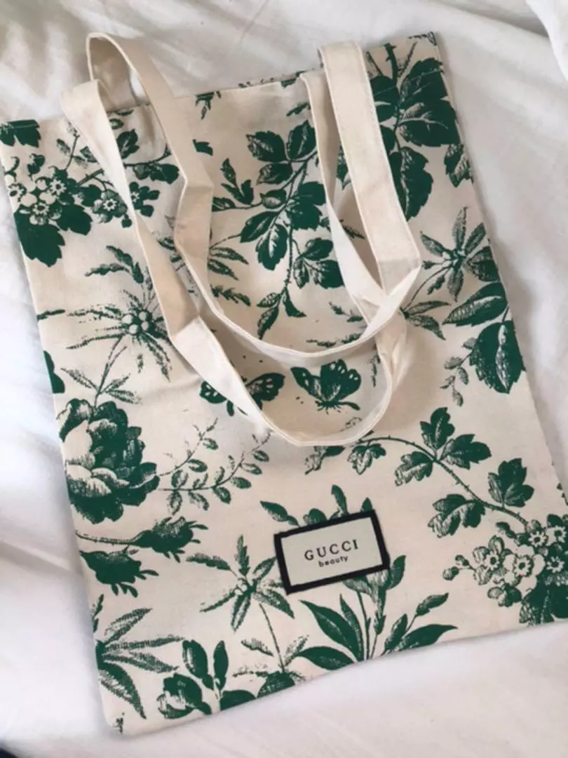 gucci tote bag free