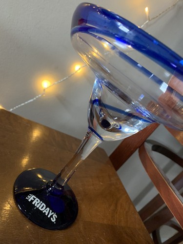 TGIF FRIDAY'S HAND BLOWN SWIRL MARGARITA GLASS - 1 BLUE 8” Tall 5” Wide Rim - Picture 3 of 3