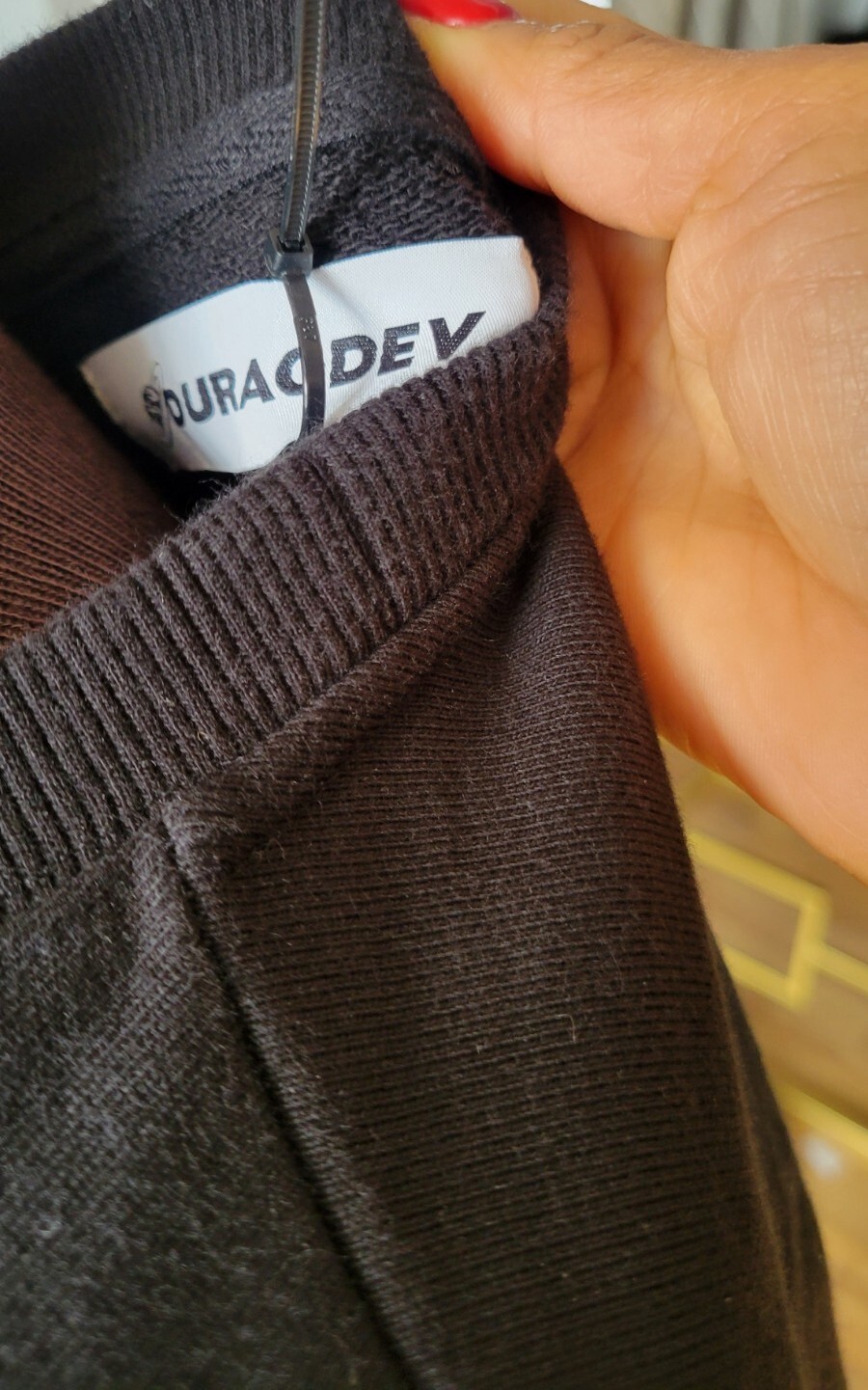 Durag Dev  Crew Neck Excellent Condition Black L … - image 8