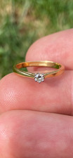 18ct gold natural Diamond engagement ring