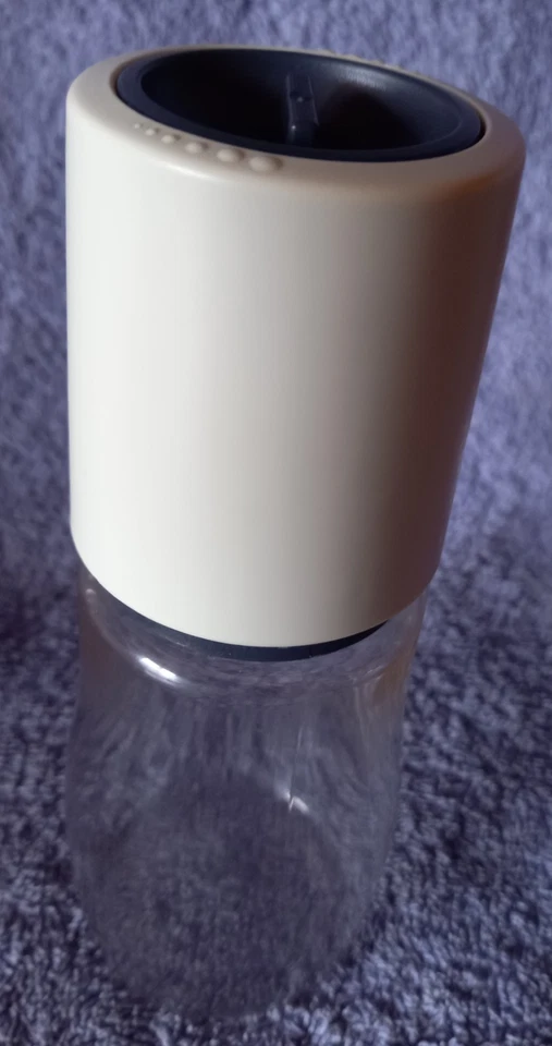 Tupperware Gourmet - Mühle C 105 Pfeffermühle - Bild 2 von 4