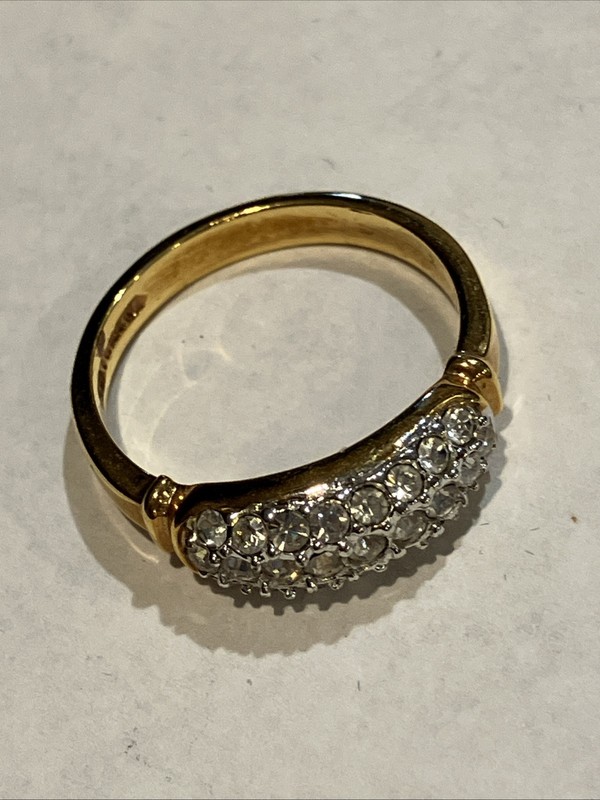 Stunning Cubic Zirconia Studded Cocktail Ring Size 8