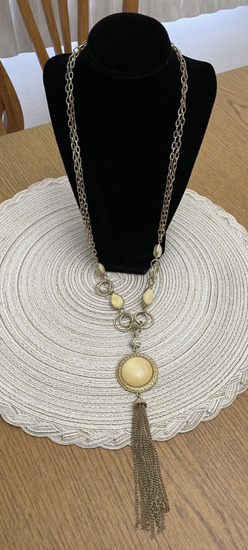 Vtg Goldtone Necklace w/ Yellow Stone Pendant Tassel Fashion Jewelry 28" Chain