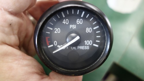 PETERBILT Q43-6002-104B GAUGE-OIL PRESSURE 