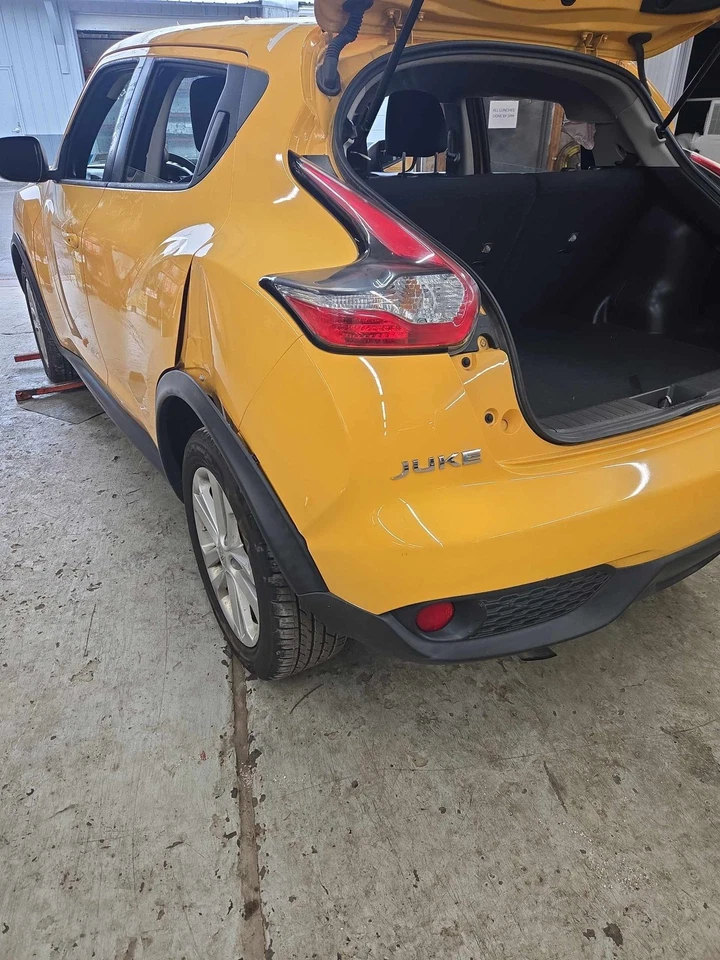 Used Rear Bumper Assembly Rear fits: 2015 Nissan Juke S Rear Grade B - Изображение 2 из 4
