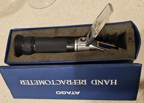 Atago N1 EBX Hand Refractometer 0-32% Made In Japan Tool With Case