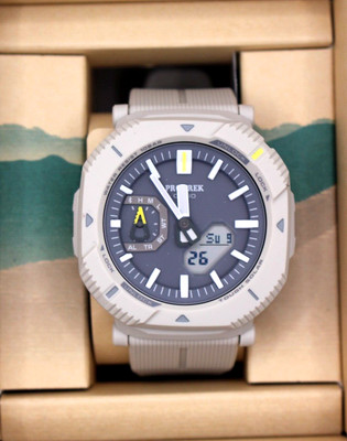 CASIO PRO TREK PRJ-B001-7JF Hiker Line Solar Bluetooth Analog Digital Uhr...