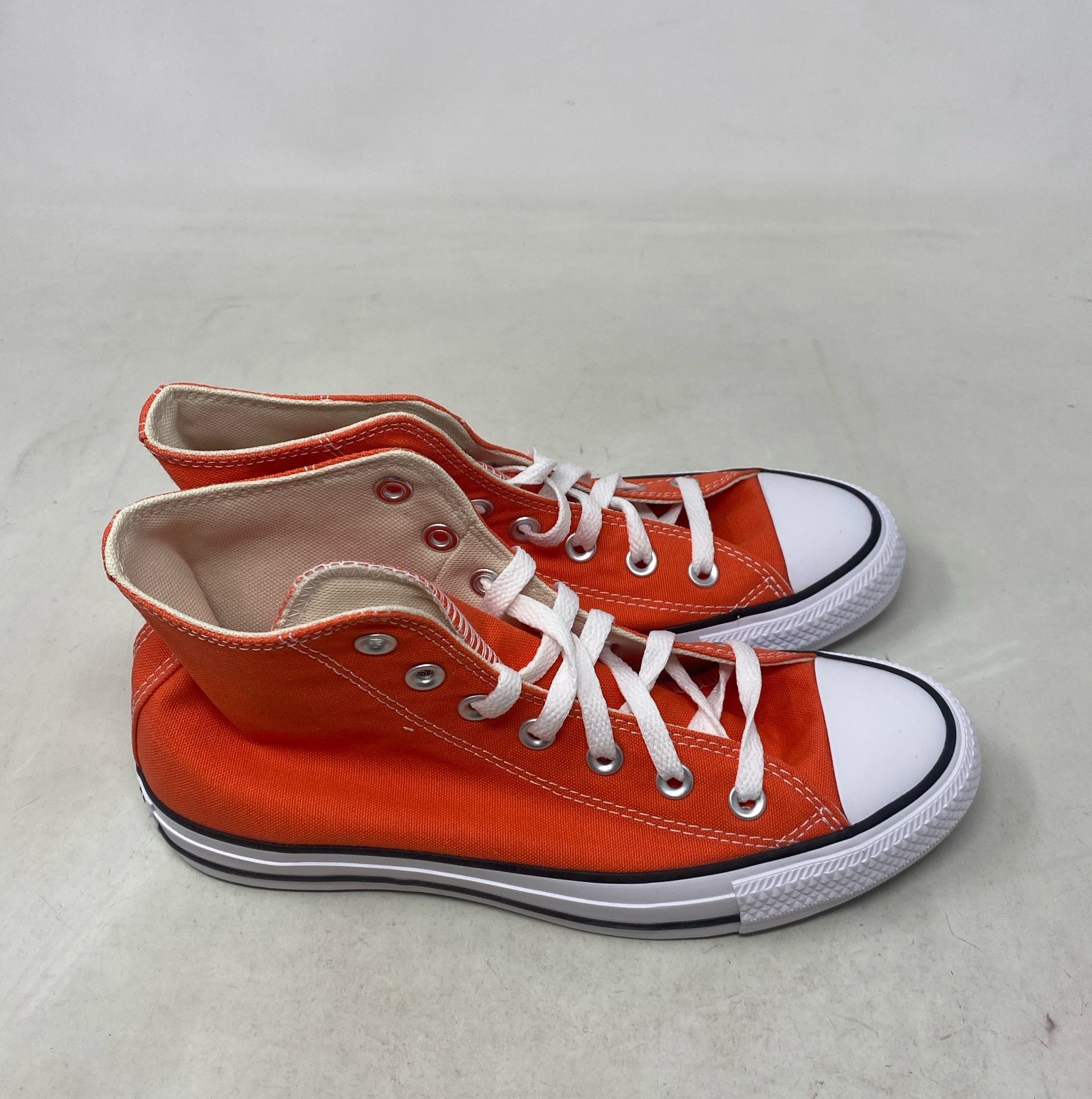 Converse Chuck Taylor All Star High-Top - Vermillion Red - Unisex M6/W8 (EU 39)