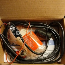 Fireye 48PT2-9003 Infra-Red Scanner – 8 Ft Lead, 90° Head – Brand New in Box