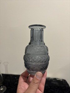 Vintage Style Blue Colored Glass Bud Vase - Small Decorative Vase (5 in.)