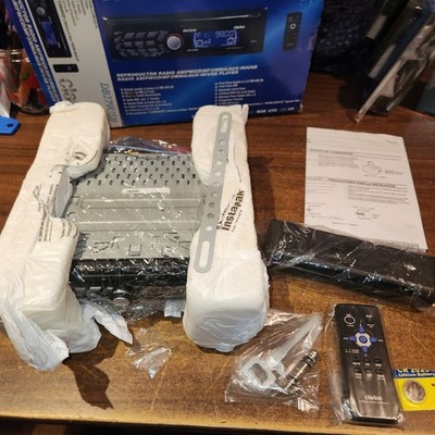 Clarion DB-279USB ME-8A3321CC-05 AM FM Stereo CD Receiver Car Radio, Sealed
