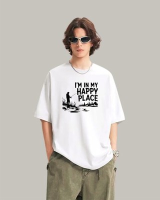 I'm In My Happy Place Angeln Grafik T-Shirt Retro Fischer Angler Unisex Tee