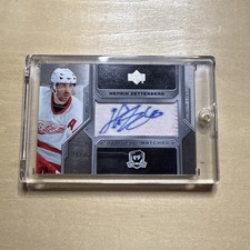 2006/07  UPPER DECK CUP SS-HZ HENRIK ZETTERBERG SCRIPTED SWATCHES AUTO 24/25
