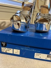 Size 7m Heels Silver