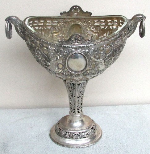 ANTIQUE GERMAN SILVER CRYSTAL LINED FOOTED 10" BASKET CENTERPIECE - Picture 2 of 10