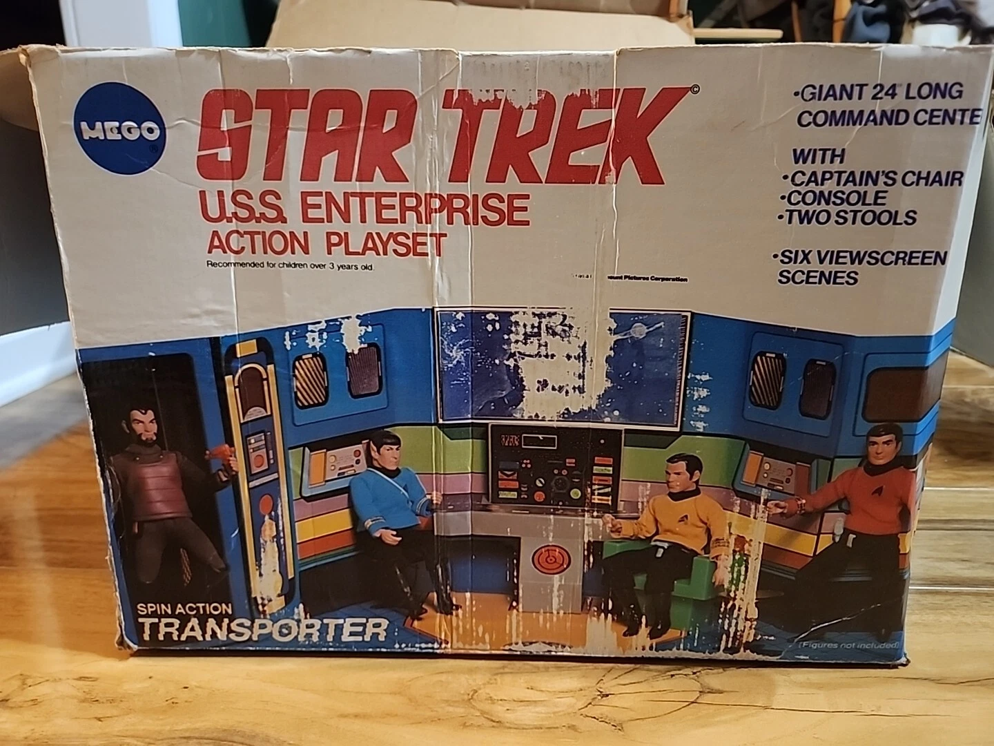 1974 Star Trek U.S.S. Enterprise Playset With 5 Action Figures. Original Box
Opens in a new window o