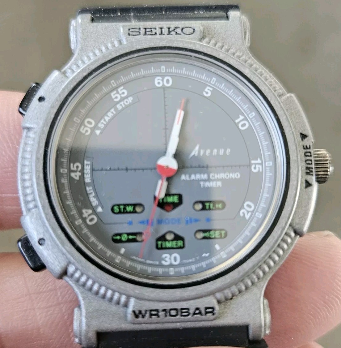 Vintage 1988 Seiko Avenue Alarm Chronograph Timer Quartz Dancing