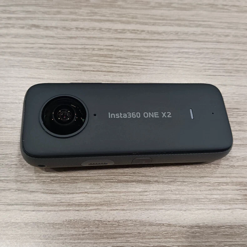 Cámara de acción Insta360 ONE X2 360 grados 5,7K 360 estabilización impermeable Foto 2 de 4