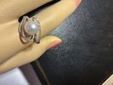GORGEOUS 14 K SPIRAL DESIGN PEARL DIAMOND RIN...