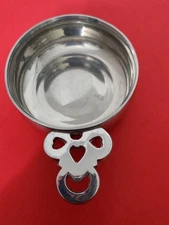 VTG Williamsburg Va Stieff Pewter Child's Size Porriger Cup with Handle CW 16-16