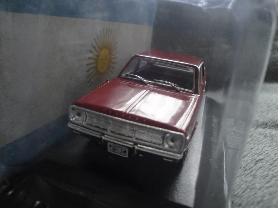 Chrysler Valiant IV - 1967 - 1:43 - IXO - Salvat autos inolvidables 40 - Immagine 2 di 4