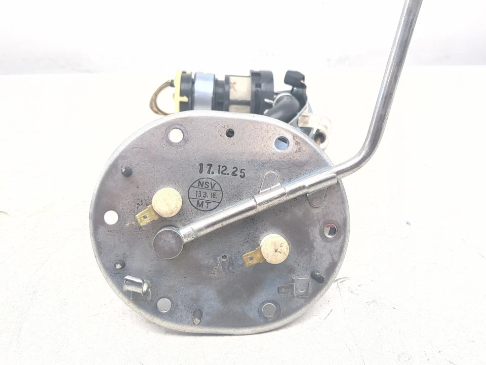 91-02 Honda St 1100 ST1100 топливный насос в сборе бензиновый на газовых элементах 16700-MT3-010 - Изображение 2 из 4