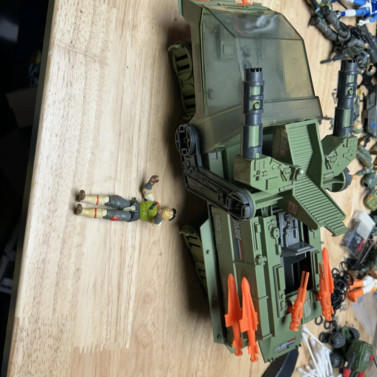 G.I. Joe Military & Adventure Action Figures Tank 1986 Year