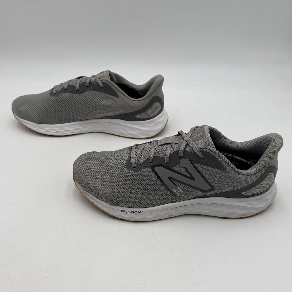New Balance Fresh Foam Arishi v4 Running Shoes Mens 11.5 4E WIDE Grey MARIS1CW Amazon.com | New Balance Men main image 2
