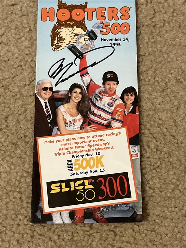 Bill Elliott 1995 Signed Atlanta Motor Speedway Hooters 500 Brochure