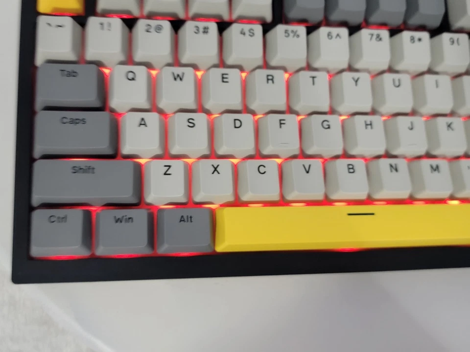 Ajazz x Nacodex AK820 RGB Mechanical Keyboard – Moon Yellow Switch – Grey/White - Image 3 of 4