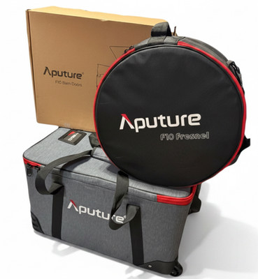 APUTURE LS 600x Pro (V-Mount) + F10 Fresnel + F10 Barndoors 2700K-6500K Bi-Color