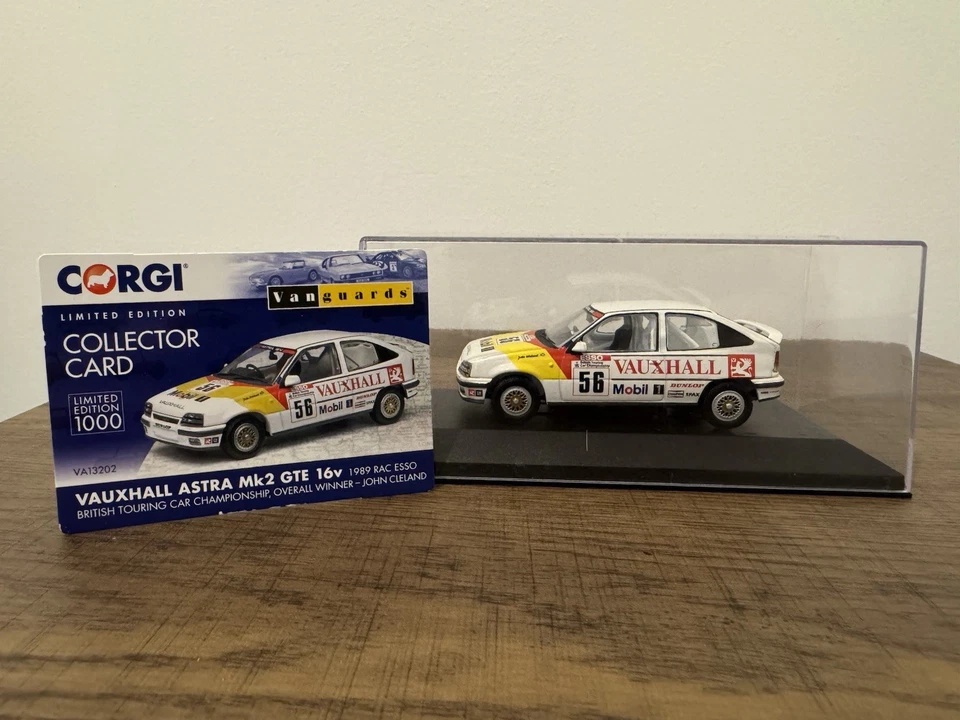 Corgi Vanguards 1/43 BTCC Vauxhall Astra John Cleland 1989 - Image 3 of 4