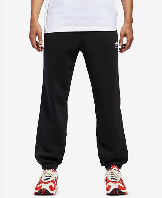 modells adidas sweatpants