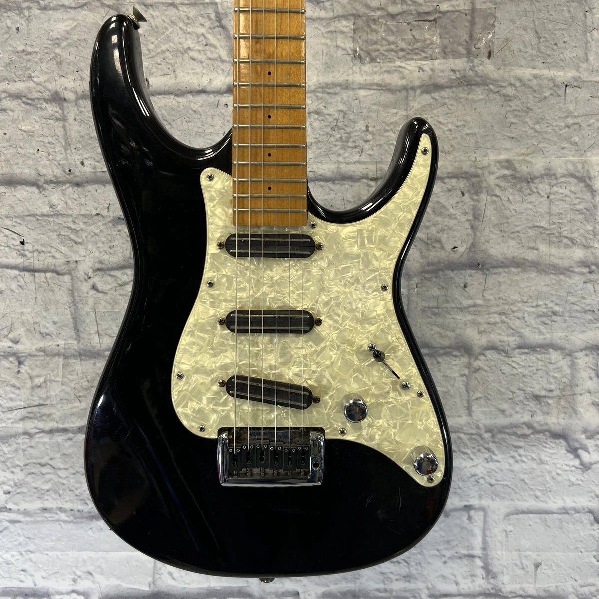 Peavey axcelerator guitar deals