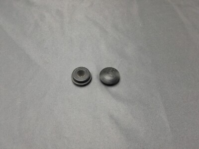 BRP CAN AM SKI DOO OEM PLUG 570040600 ~  QTY 2