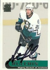 Steve Rucchin autographed Hockey Card (Anaheim Ducks) 1999 Pacific #6