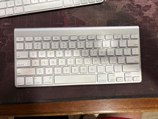 Apple - Keyboard A1314 / Mouse Wireless A1296