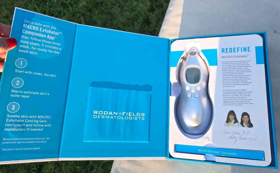  Redefine 微距去角质系统护肤品 — 第 3/4 张图片